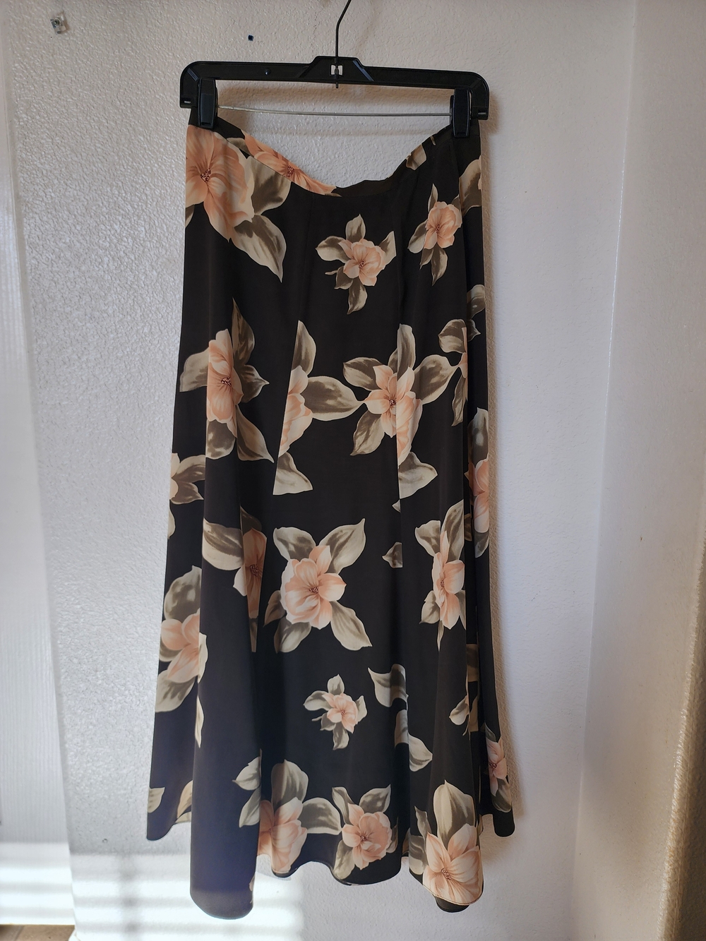 Jones New York 100% Silk Floral Maxi Skirt Size 10